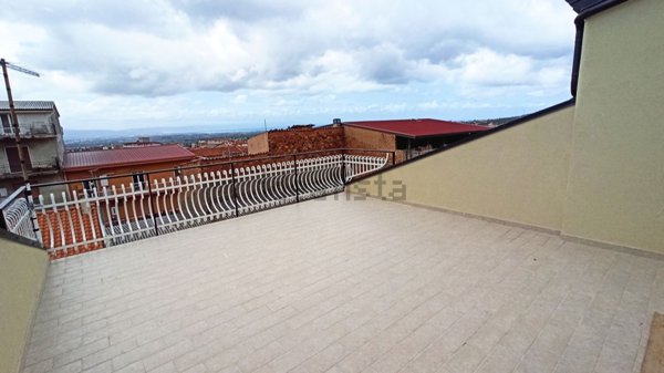 appartamento in vendita a Lamezia Terme in zona Sambiase