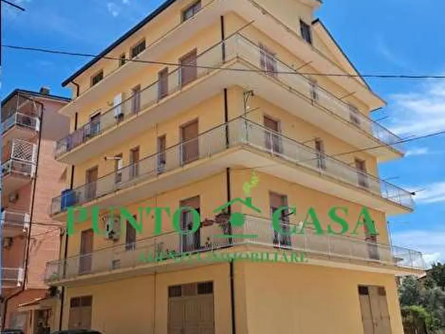 appartamento in vendita a Lamezia Terme in zona Sambiase