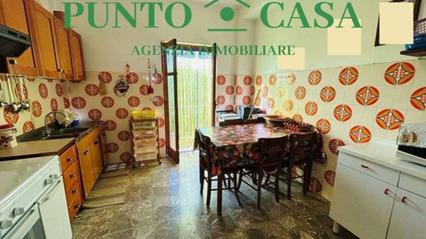 casa indipendente in vendita a Lamezia Terme in zona Nicastro