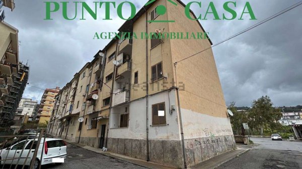 appartamento in vendita a Lamezia Terme in zona Nicastro