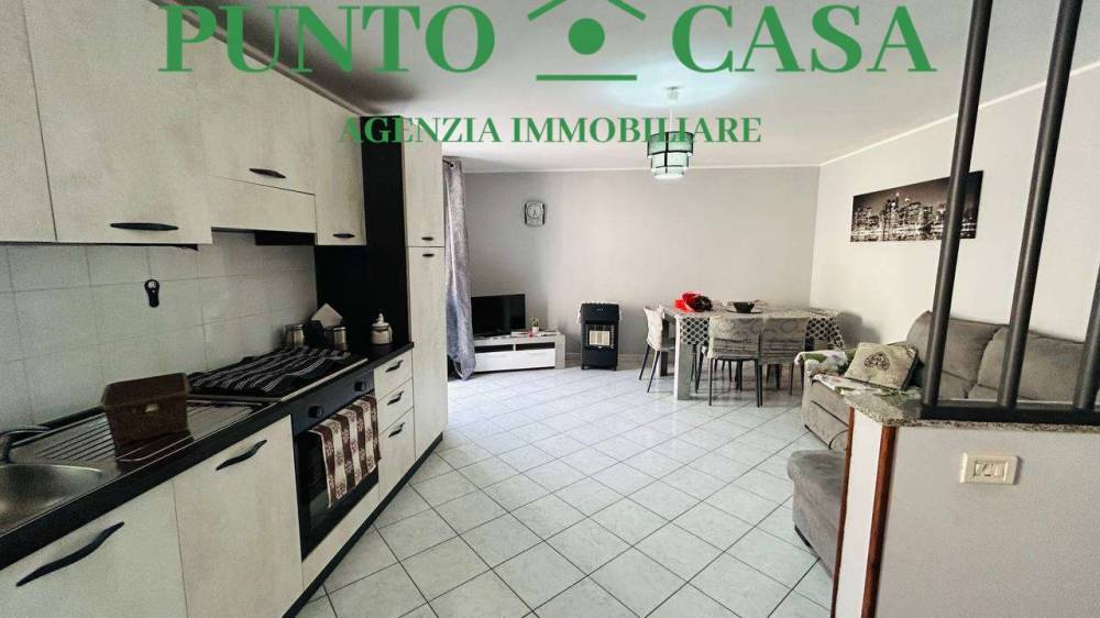 casa indipendente in vendita a Lamezia Terme in zona Nicastro
