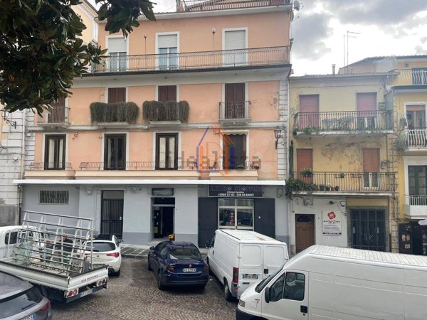 appartamento in vendita a Lamezia Terme in zona Nicastro