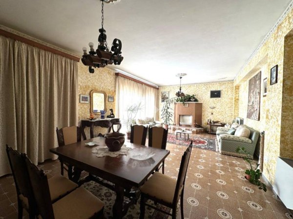 appartamento in vendita a Lamezia Terme in zona Sambiase