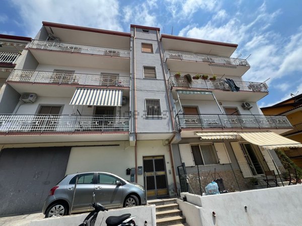appartamento in vendita a Lamezia Terme in zona Magolà