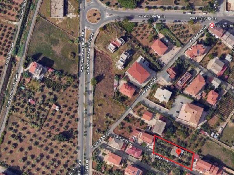 terreno edificabile in vendita a Lamezia Terme