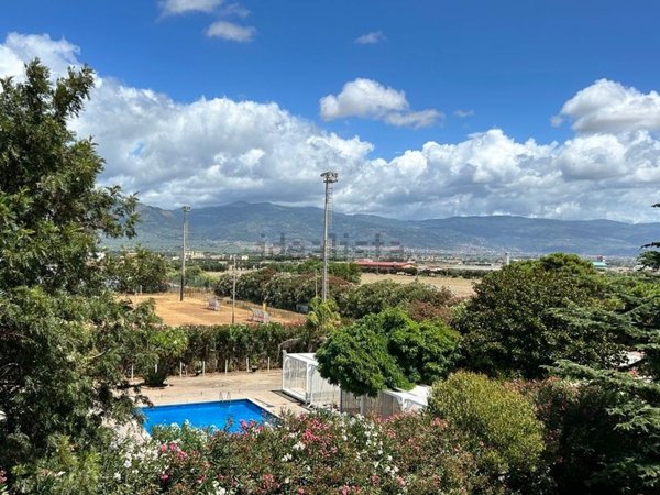 appartamento in vendita a Lamezia Terme in zona Nicastro