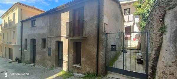 casa indipendente in vendita a Lamezia Terme in zona Sambiase