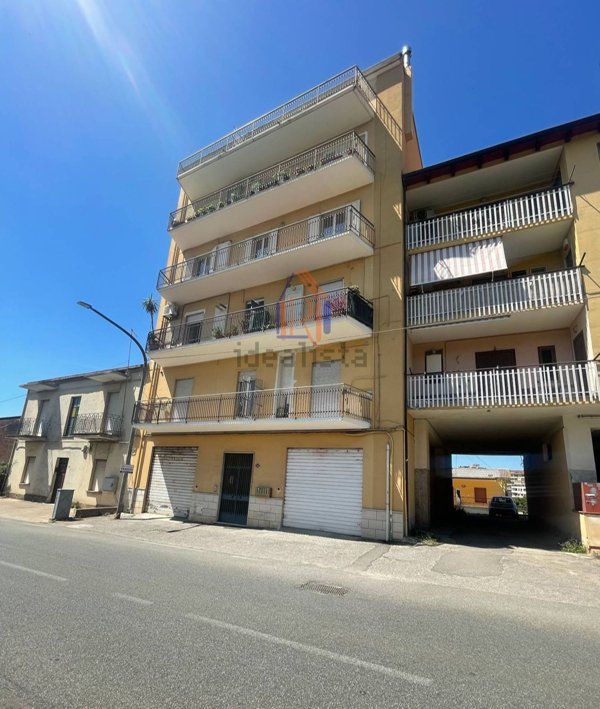 appartamento in vendita a Lamezia Terme in zona Nicastro