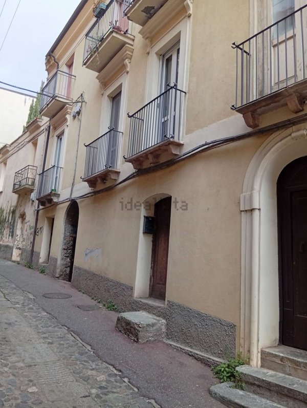 casa indipendente in vendita a Lamezia Terme