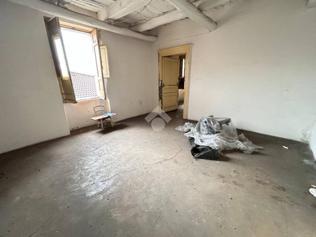 appartamento in vendita a Lamezia Terme in zona Sambiase