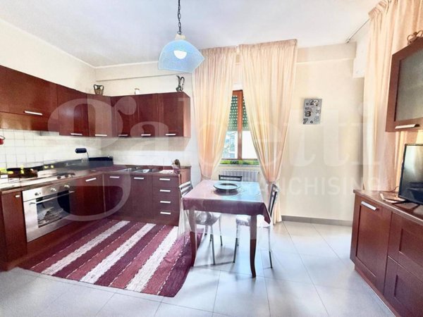 appartamento in vendita a Lamezia Terme in zona Sambiase