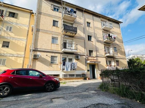 appartamento in vendita a Lamezia Terme in zona Nicastro