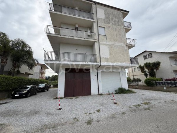 appartamento in vendita a Lamezia Terme in zona Nicastro