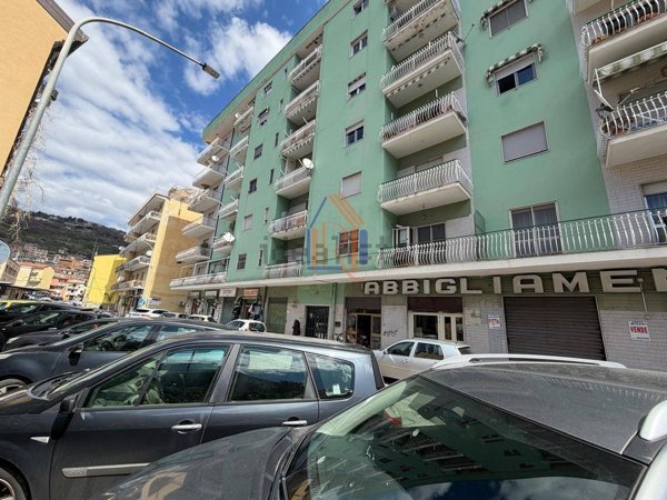 appartamento in vendita a Lamezia Terme in zona Nicastro
