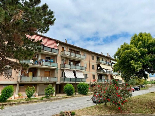 appartamento in vendita a Lamezia Terme in zona Sant'Eufemia Lamezia