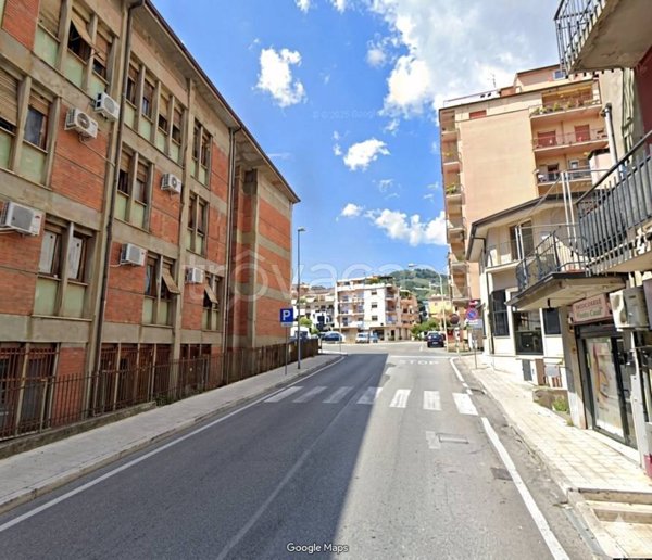locale commerciale in vendita a Lamezia Terme