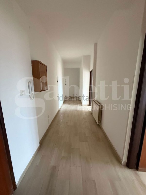 appartamento in vendita a Lamezia Terme in zona Nicastro