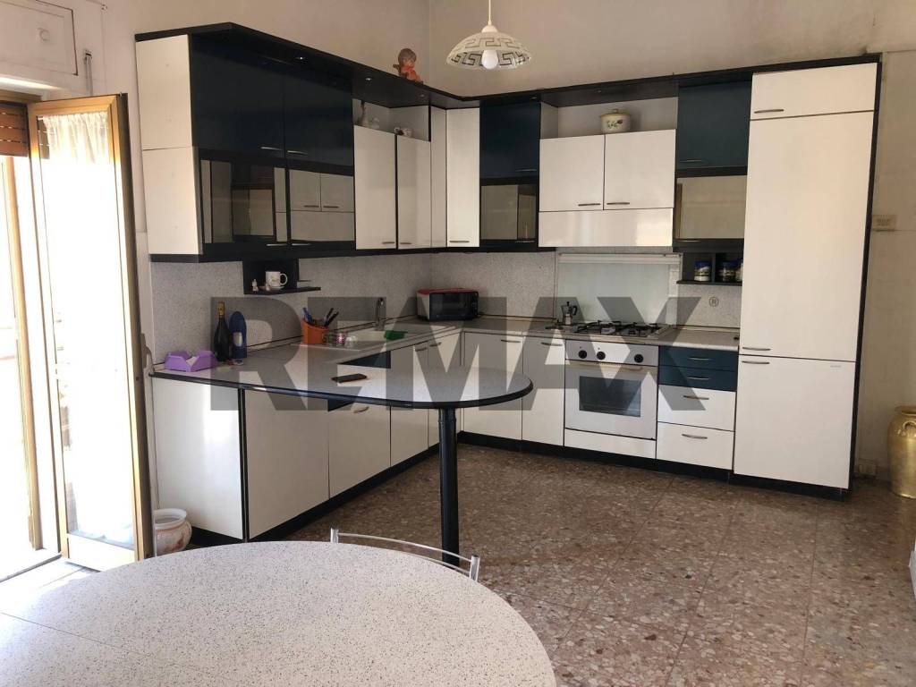 appartamento in vendita a Lamezia Terme in zona Nicastro
