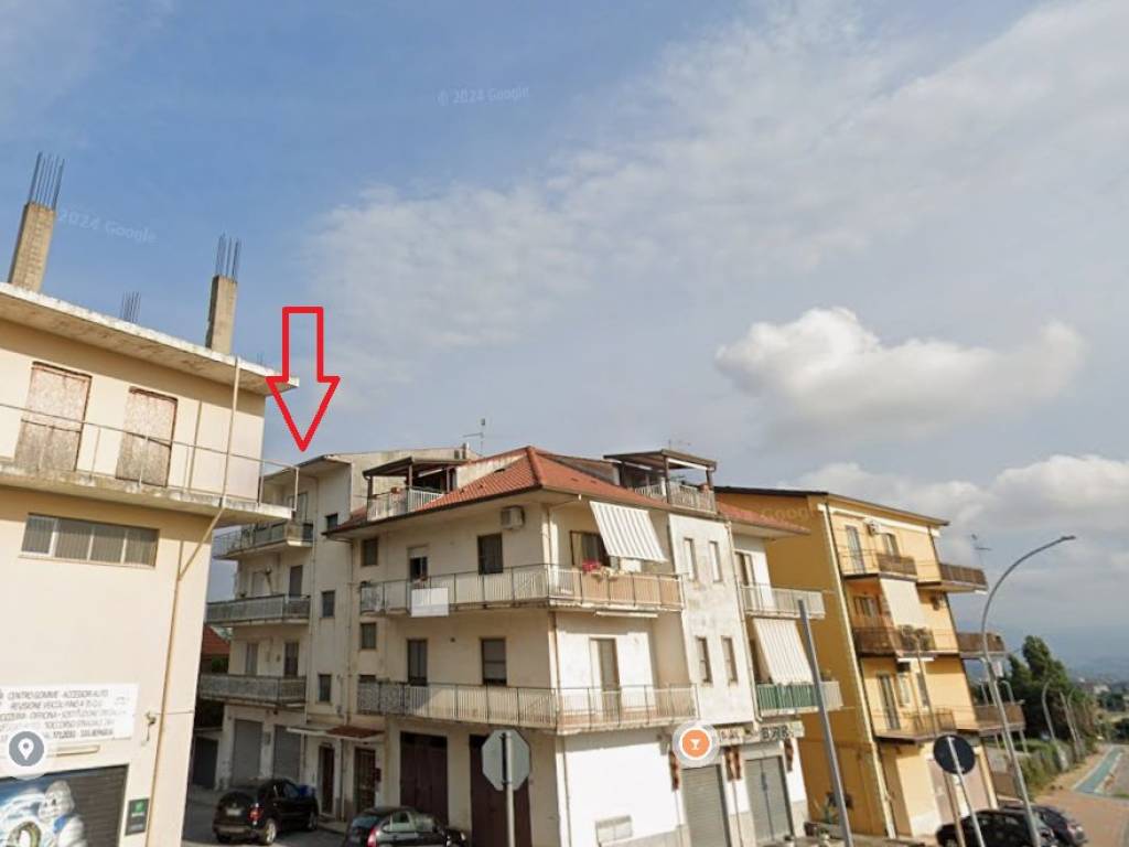 appartamento in vendita a Lamezia Terme in zona Sambiase