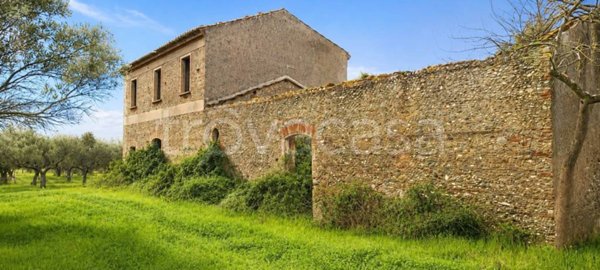 casa indipendente in vendita a Lamezia Terme in zona Magolà