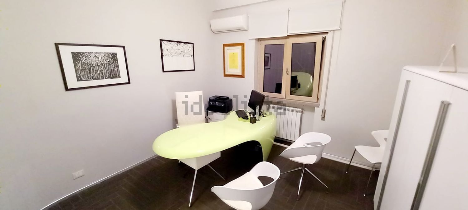ufficio in vendita a Lamezia Terme