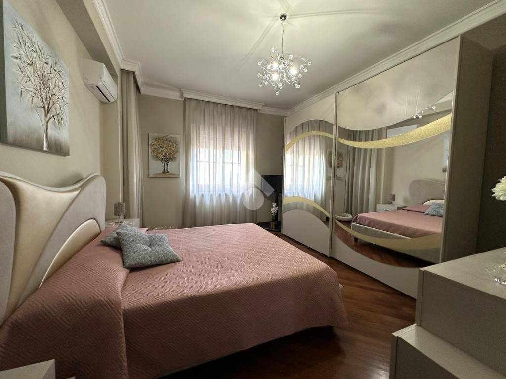 appartamento in vendita a Lamezia Terme in zona Nicastro