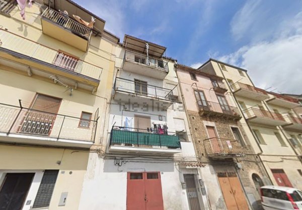 appartamento in vendita a Lamezia Terme in zona Nicastro