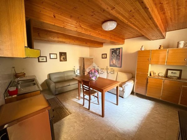 casa indipendente in vendita a Lamezia Terme in zona Magolà