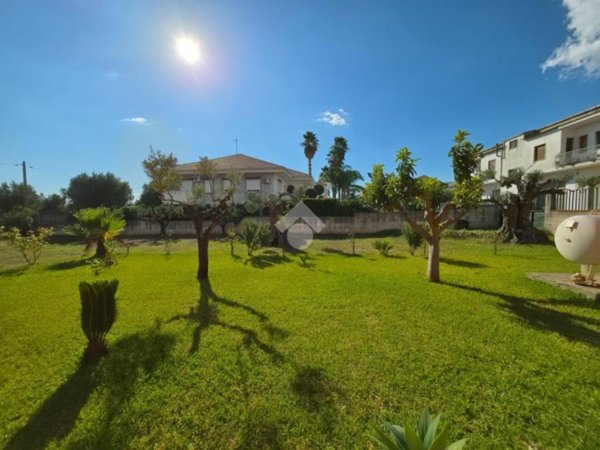 casa indipendente in vendita a Lamezia Terme