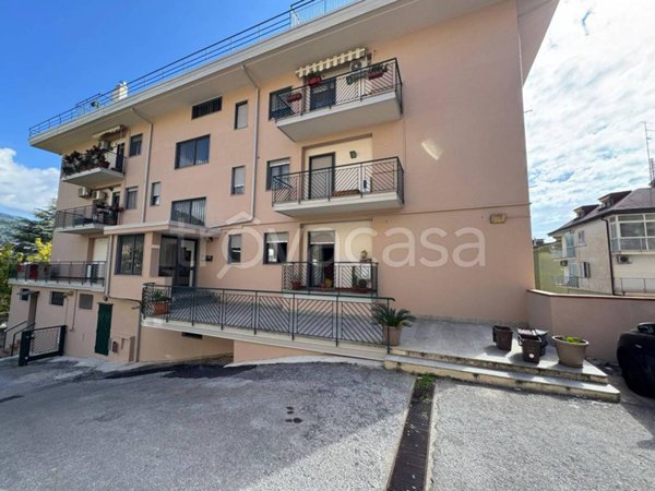 appartamento in vendita a Lamezia Terme in zona Nicastro