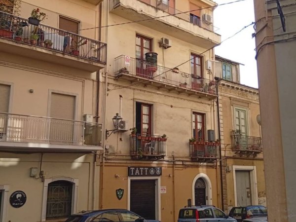 appartamento in vendita a Lamezia Terme in zona Nicastro