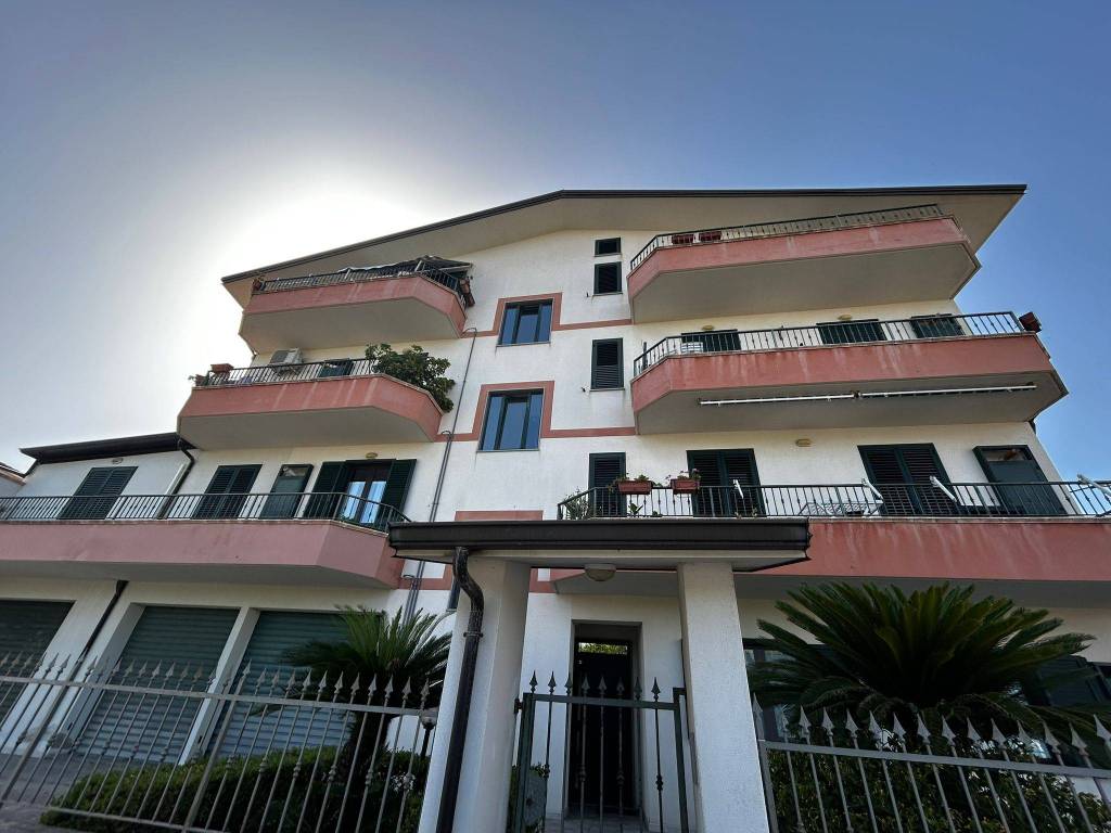 appartamento in vendita ad Ardore