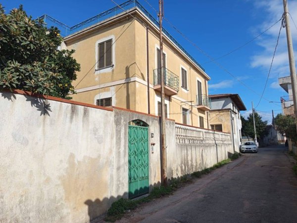 casa indipendente in vendita ad Ardore