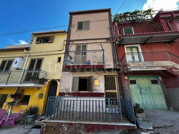 casa indipendente in vendita ad Ardore