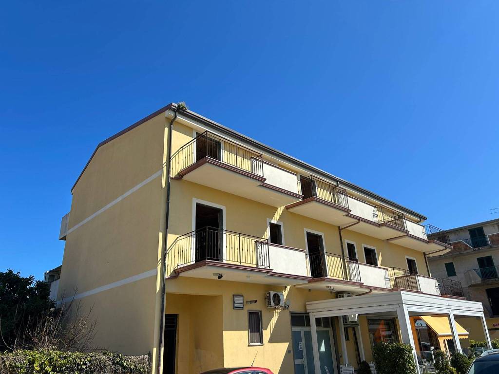 appartamento in vendita ad Ardore