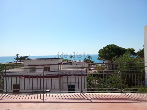 appartamento in vendita ad Ardore