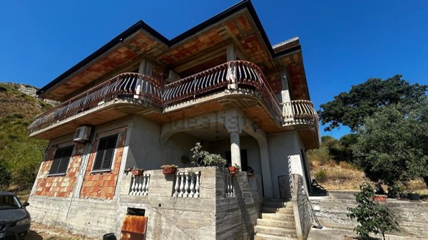 casa indipendente in vendita ad Ardore