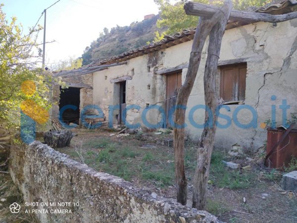 casale in vendita ad Ardore