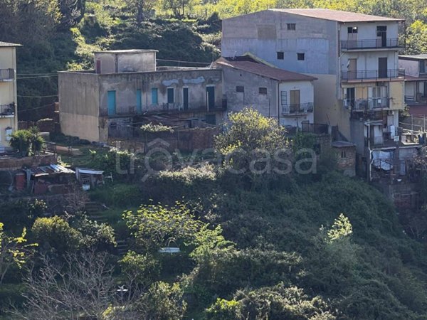 casa indipendente in vendita a Bagnara Calabra in zona Ceramida