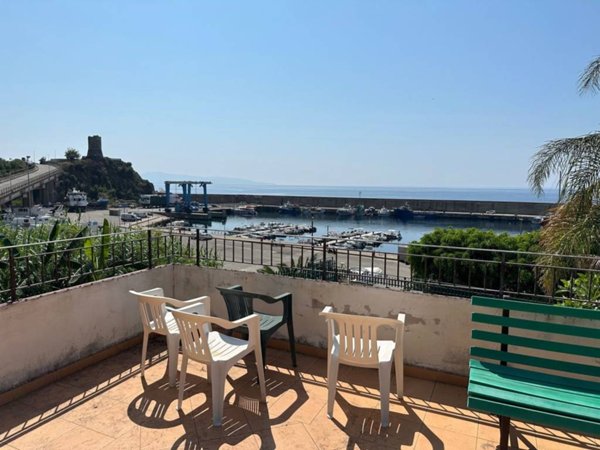 appartamento in vendita a Bagnara Calabra