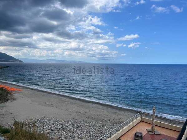 appartamento in vendita a Bagnara Calabra