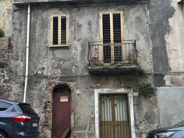 casa indipendente in vendita a Bagnara Calabra