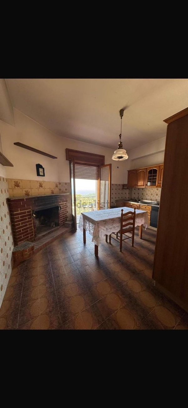 casa indipendente in vendita a Benestare