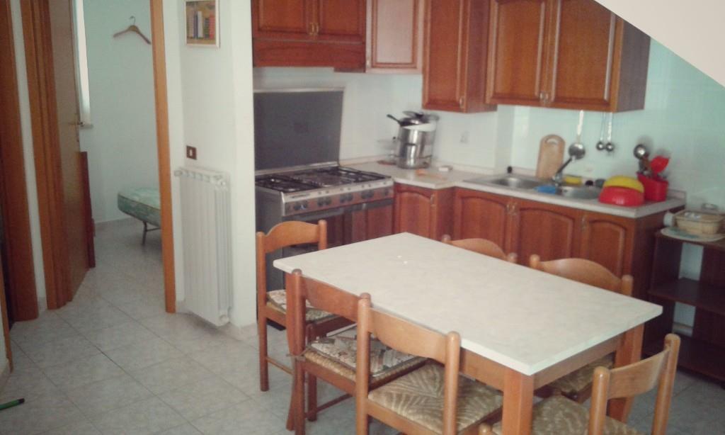 casa indipendente in vendita a Bianco