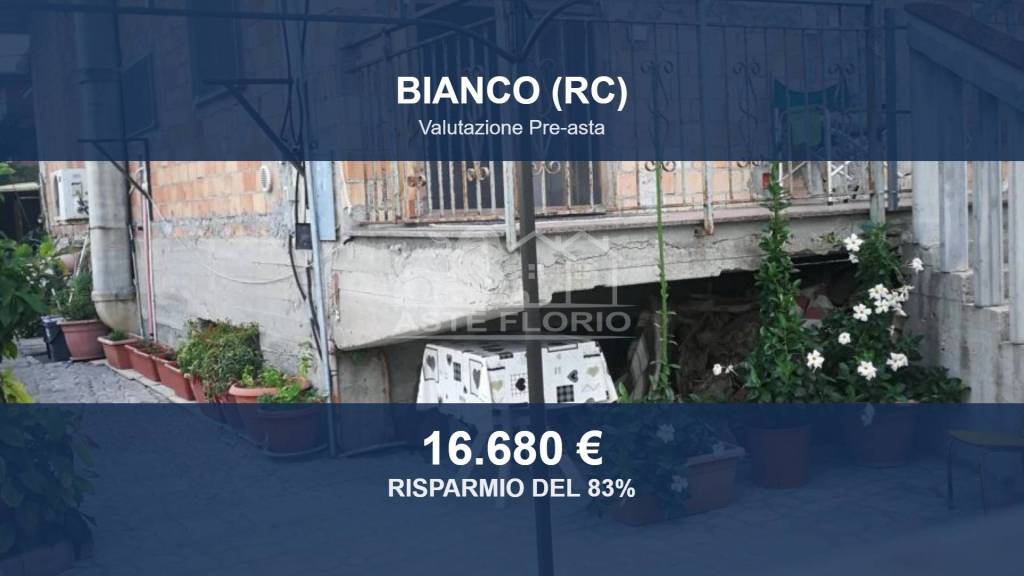 casa indipendente in vendita a Bianco
