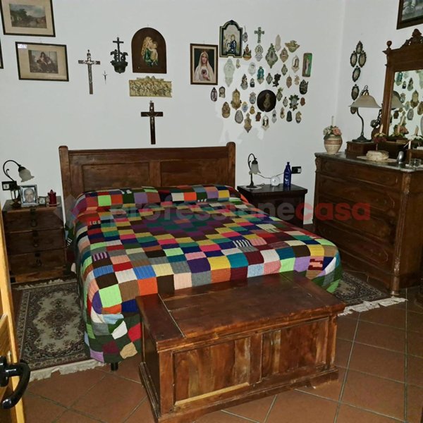 casa indipendente in vendita a Bianco