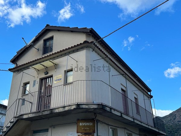 casa indipendente in vendita a Bivongi