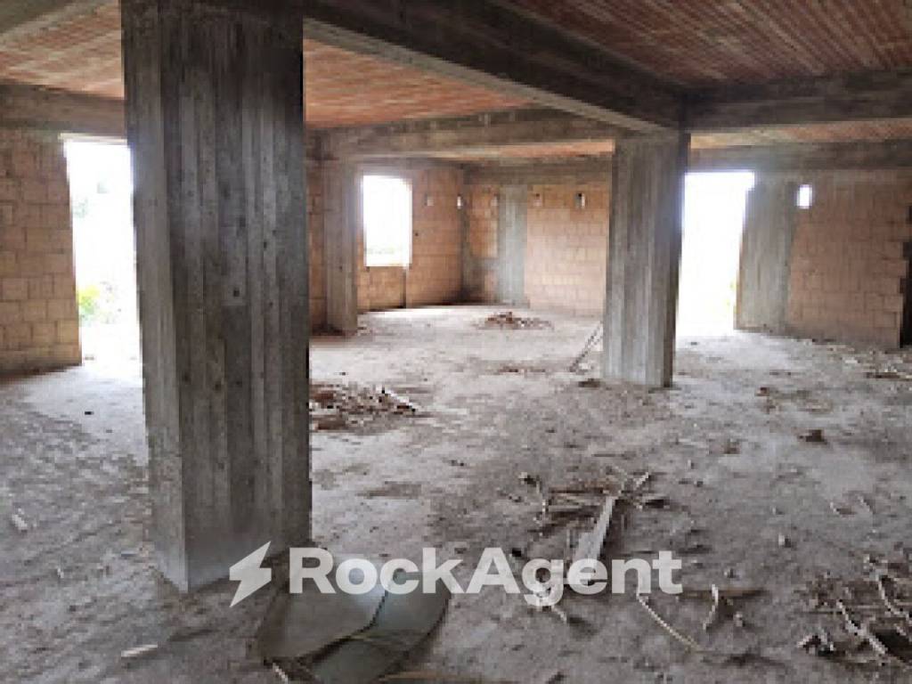 intera palazzina in vendita a Bovalino