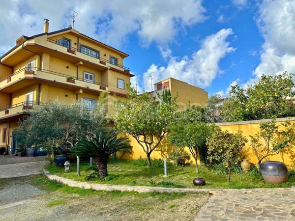 casa indipendente in vendita a Bovalino in zona Pozzo
