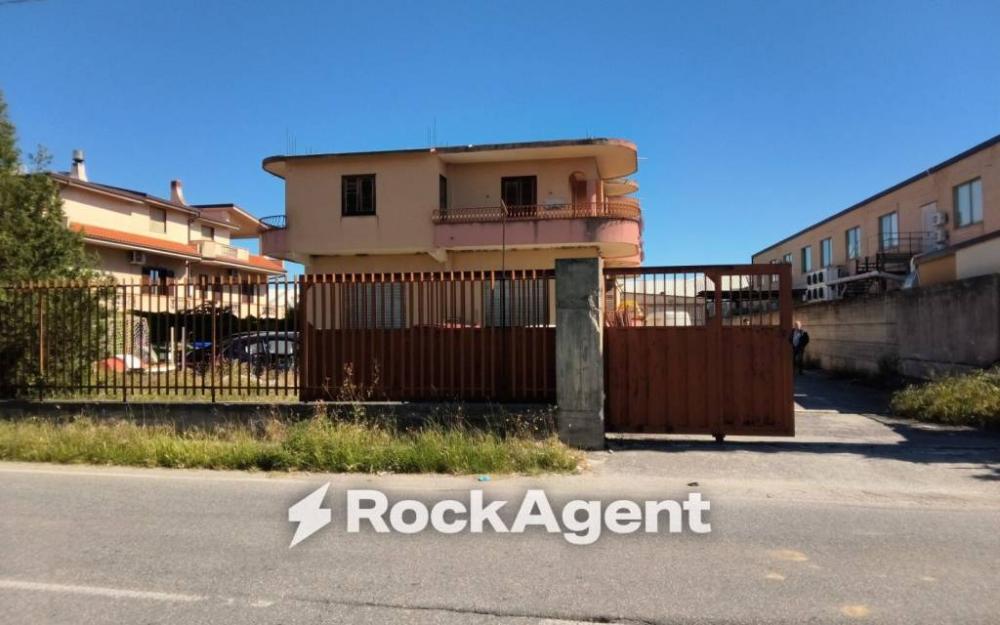 casa indipendente in vendita a Bovalino